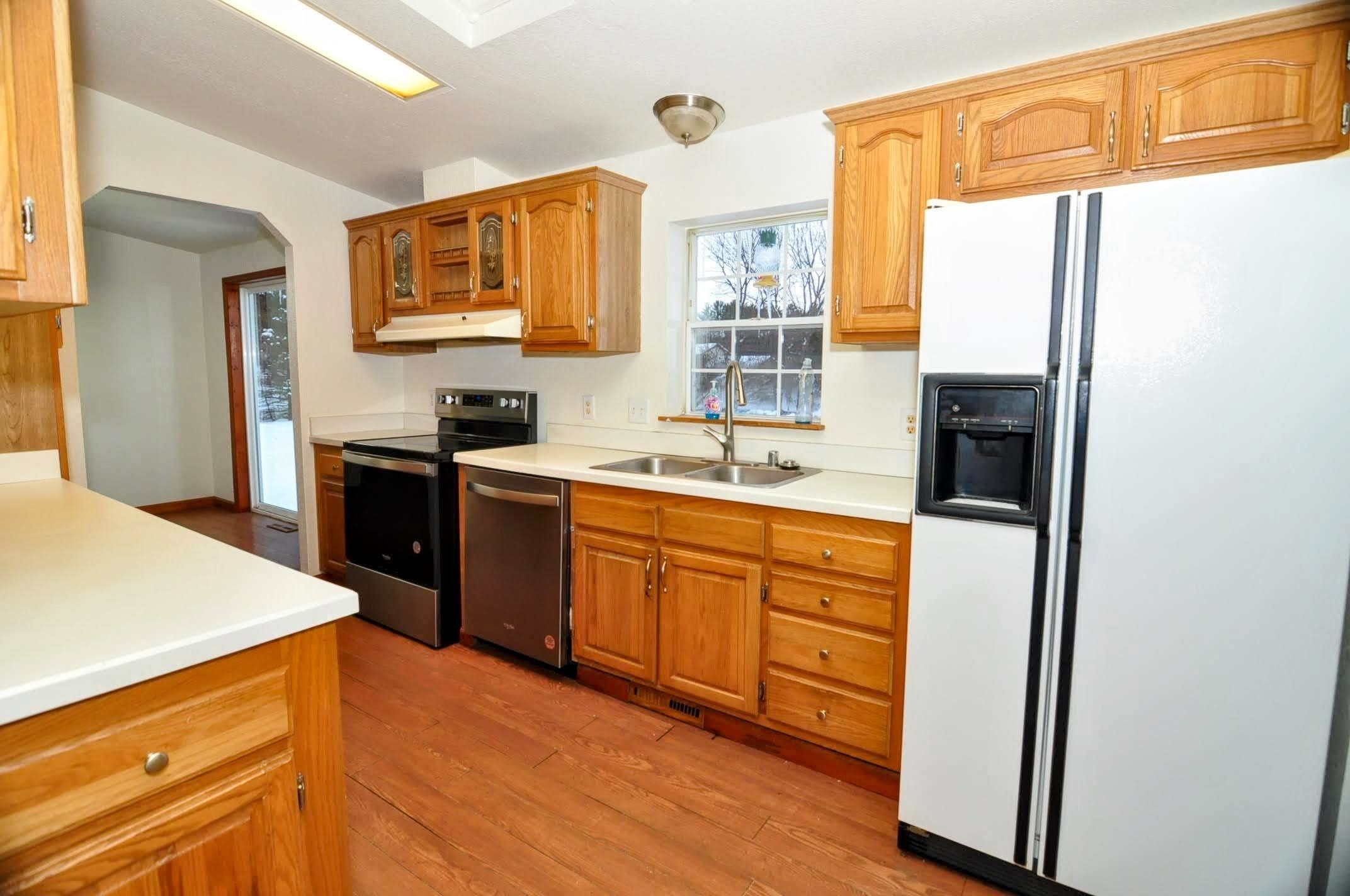 W5879 Arbor Road Fort Atkinson, WI 53538 - Photo 13 of 28