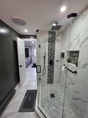 $2,800 | 8 Warren Lane, Wantage, NJ 07461