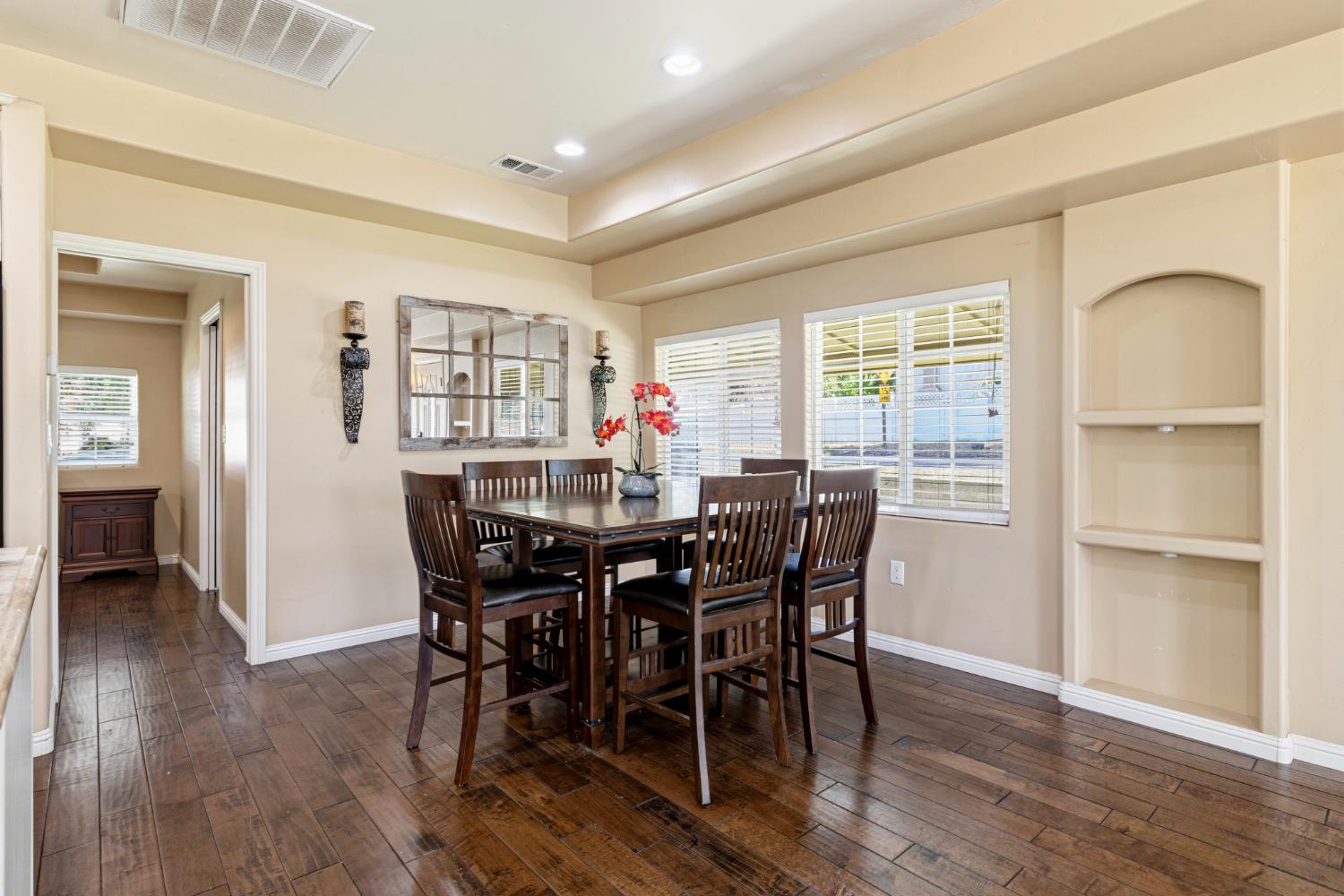 8723 Phoenix Avenue Fair Oaks, CA 95628 - Photo 18 of 63