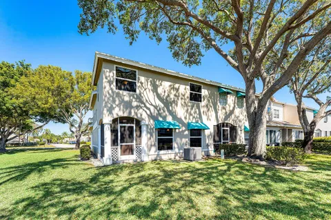 $549,000 | 9118 Boca Gardens Parkway, Unit F, Boca Raton, FL 33496