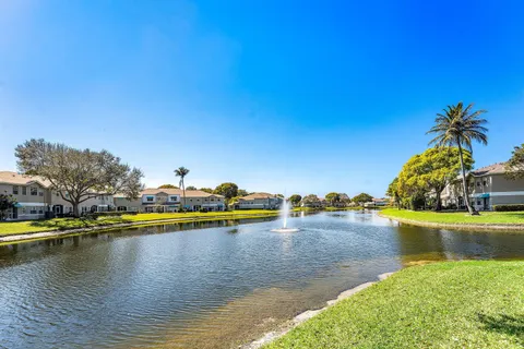 $549,000 | 9118 Boca Gardens Parkway, Unit F, Boca Raton, FL 33496