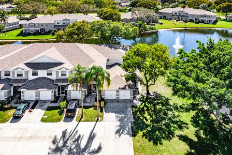 $549,000 | 9118 Boca Gardens Parkway, Unit F, Boca Raton, FL 33496