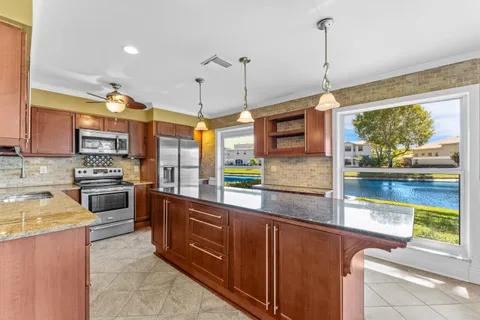 $549,000 | 9118 Boca Gardens Parkway, Unit F, Boca Raton, FL 33496