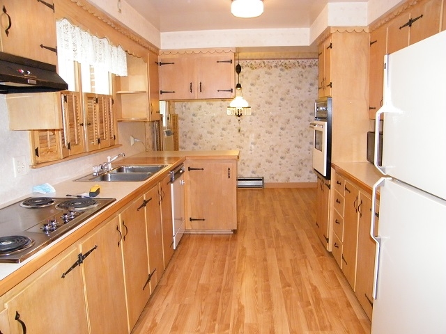 54613 Homeland Road Elkhart, IN 46514 - Photo 5 of 23 Gallery Image 5