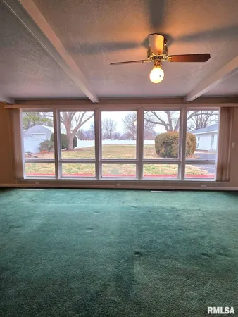 $309,000 | 1301 Highland Lane, Quincy, IL 62305