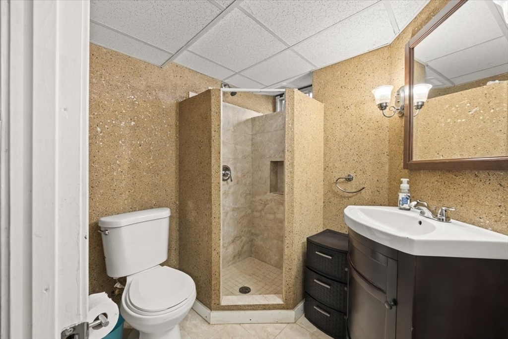 2118 Riverside Avenue Somerset, MA 02726 - Photo 30 of 42