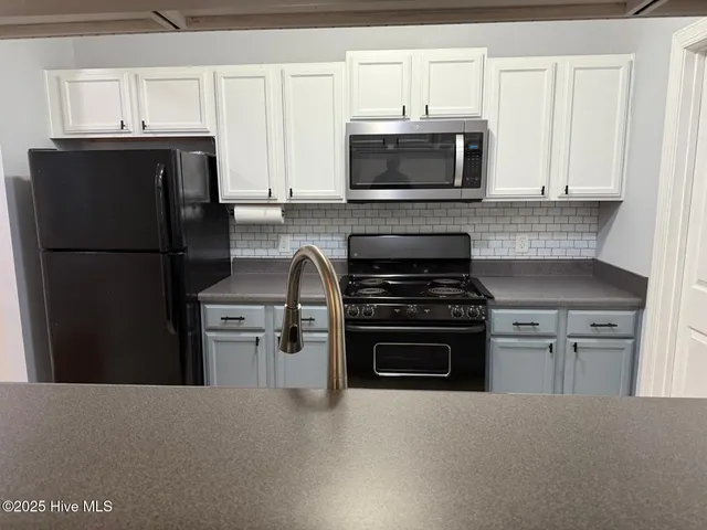 $1,750 | 1905 Covengton Way, Unit 104, Greenville, NC 27858