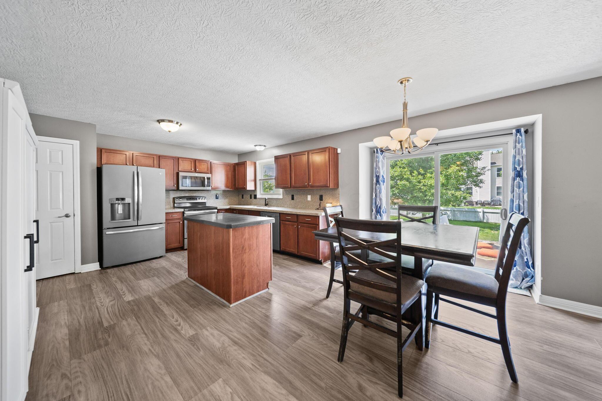 389 Cherry Leaf Road Delaware, OH 43015 - Photo 13 of 57