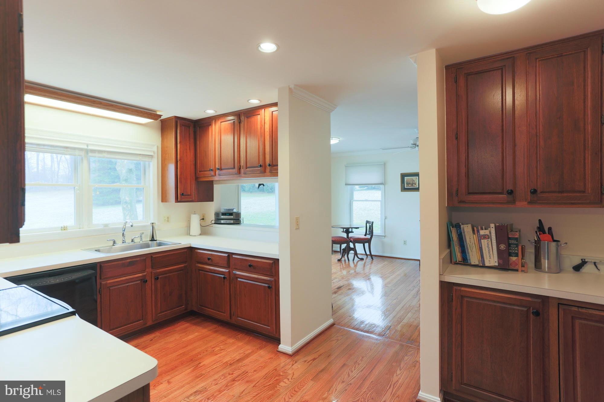 821 Rustic Lane Lothian, MD 20711 - Photo 10 of 30 Granite counters