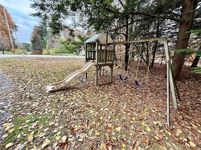 $444,000 | 669 Nottingham Drive, Georgia, VT 05468