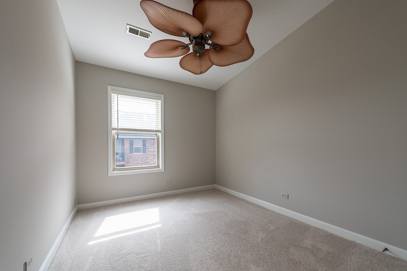 1340 McDowell Road, Unit 204 Naperville, IL 60563 - Photo 11 of 12
