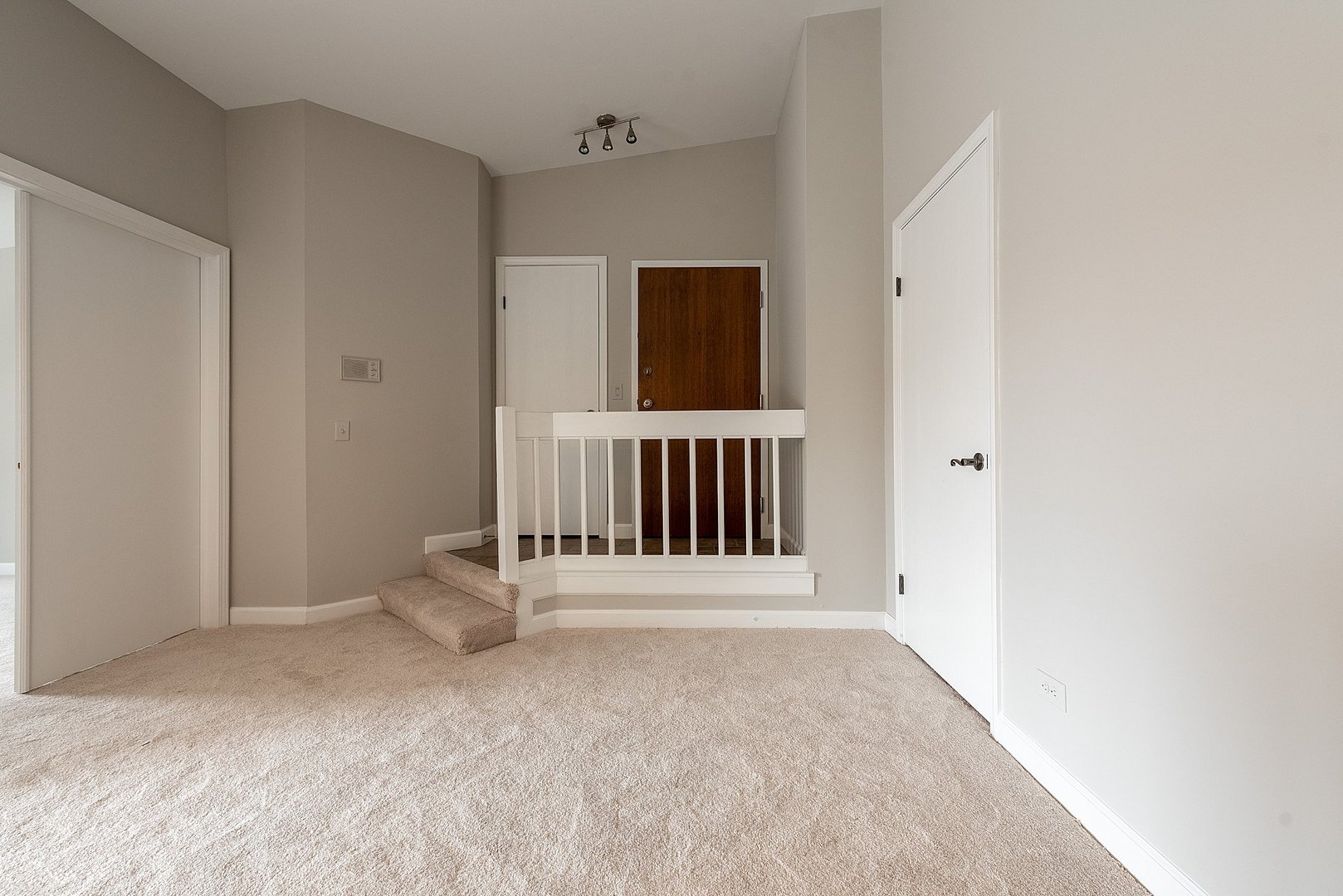 1340 McDowell Road, Unit 204 Naperville, IL 60563 - Photo 3 of 12