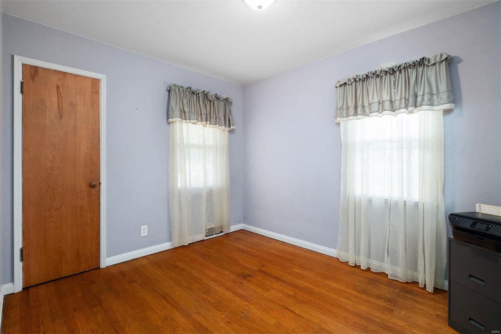 18 Olympia Drive Ferguson, MO 63135 - Photo 4 of 16