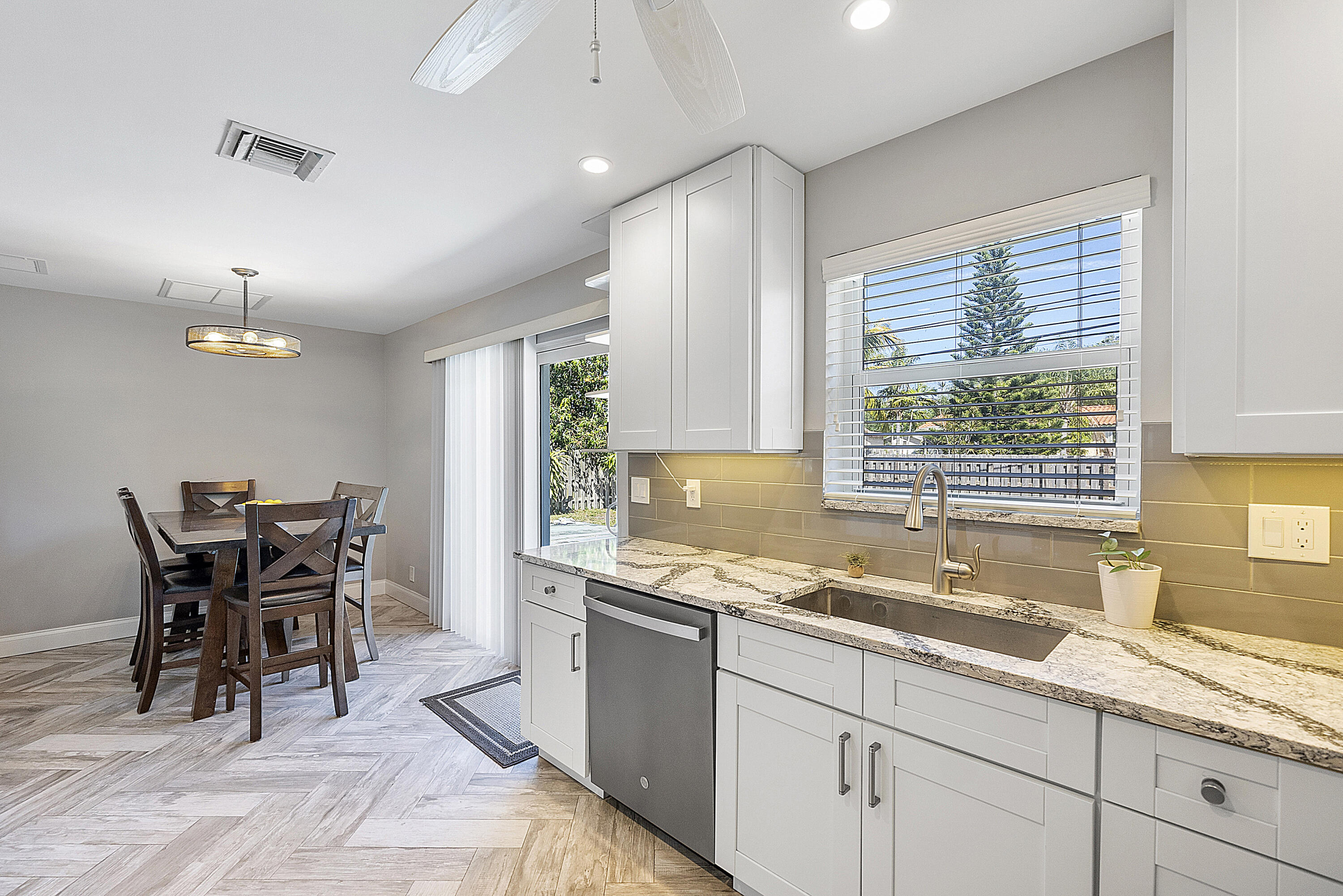 4064 Northwest 2nd Court Boca Raton, FL 33431 - Photo 45 of 57 4064 Nw 2nd Ct_044