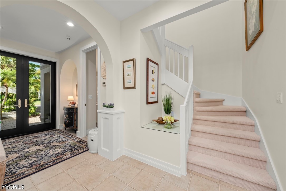 2548 Wulfert Road Sanibel, FL 33957 - Photo 3 of 42