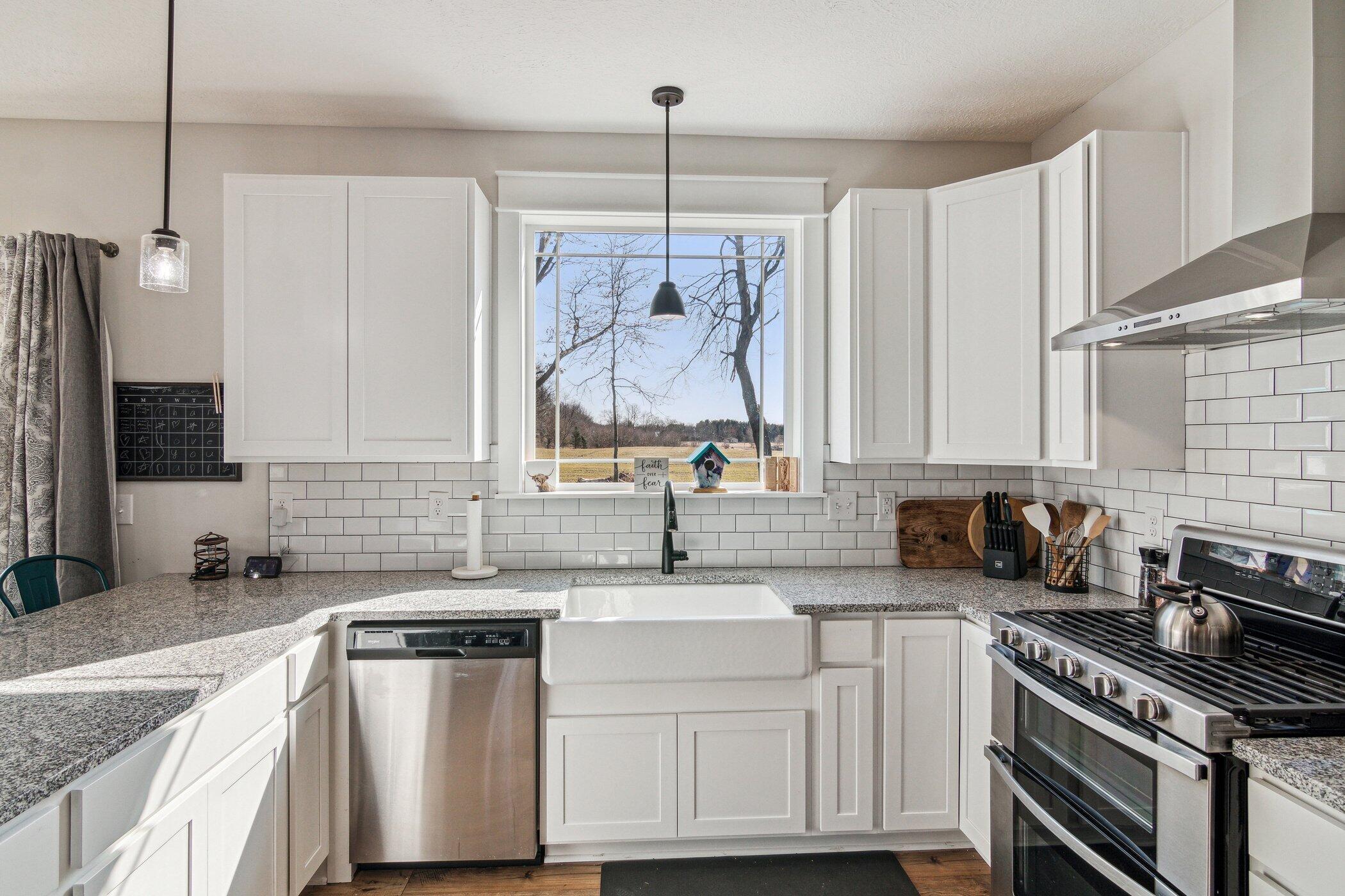 68-Dickens-St-Spring-Arbor-MI-49283-Wind