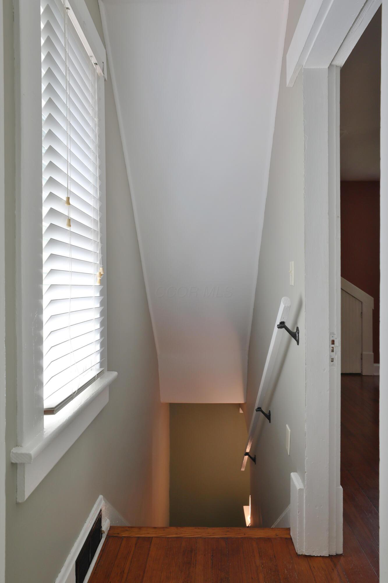 588 Midgard Road Columbus, OH 43202 - Photo 26 of 40 588-MidgardRd-23
