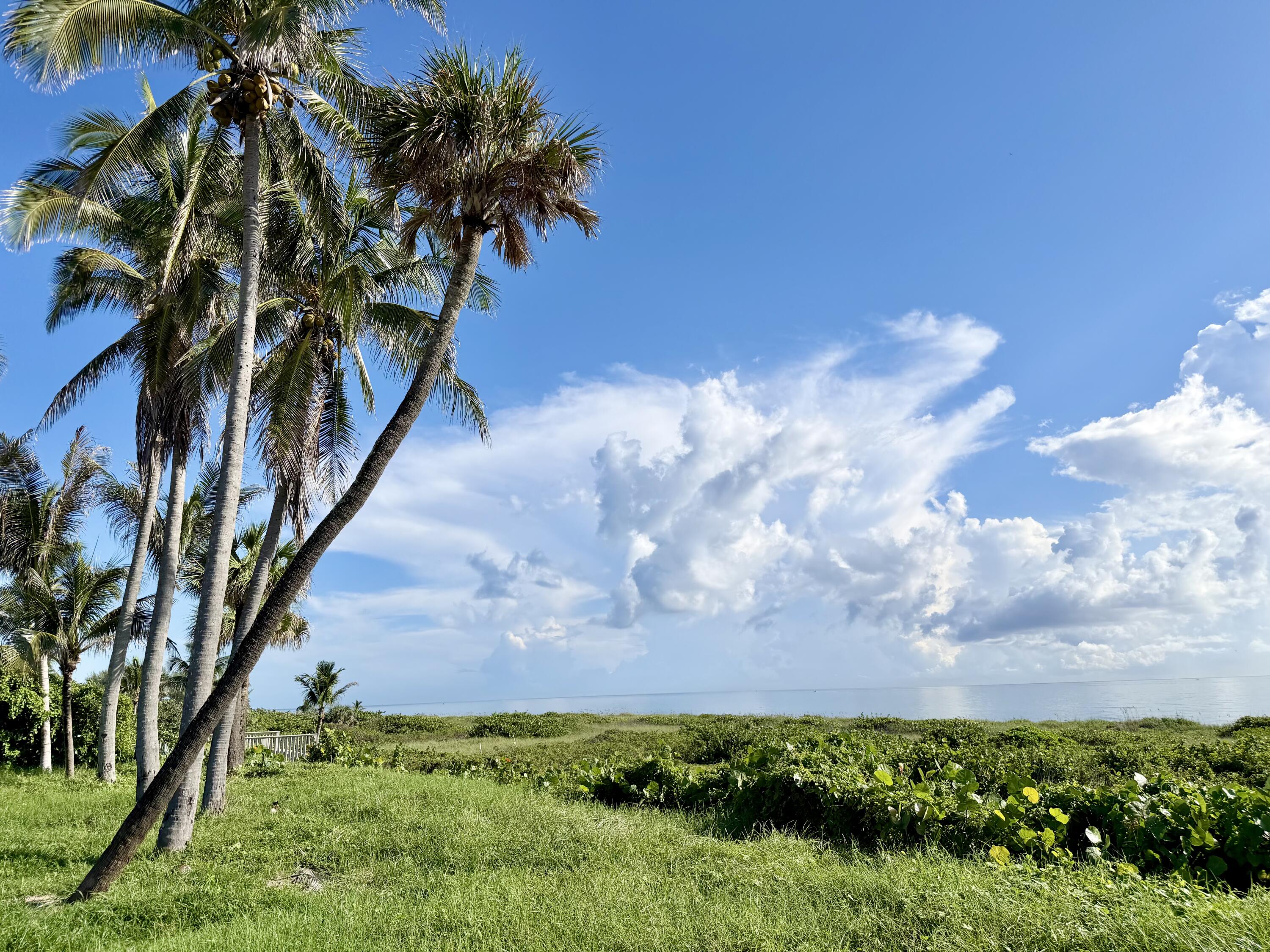 511 South Beach Road Hobe Sound, FL 33455 - Photo 1 of 5 Exterior