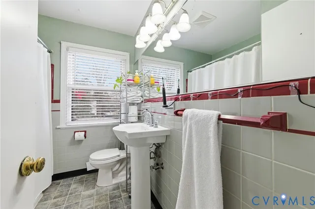 $2,800 | 4910 Monumental Street, Richmond, VA 23226