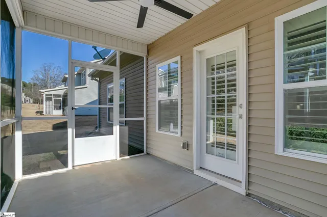 $329,900 | 723 Elmbrook Drive, Simpsonville, SC 29681