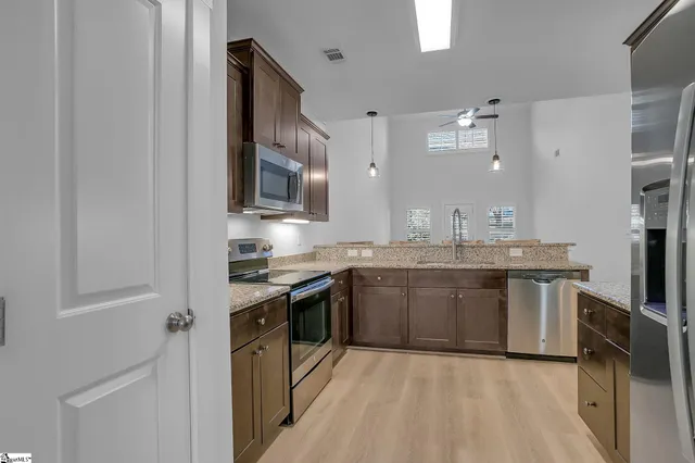 $329,900 | 723 Elmbrook Drive, Simpsonville, SC 29681