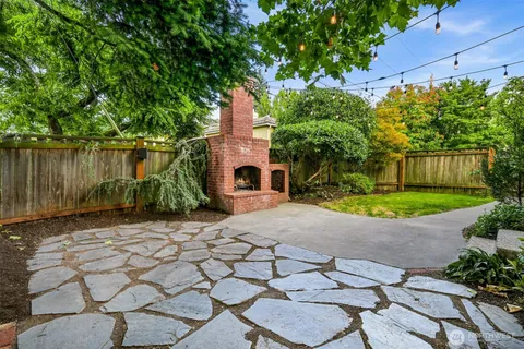 $995,000 | 2816 Cornwall Avenue, Bellingham, WA 98225
