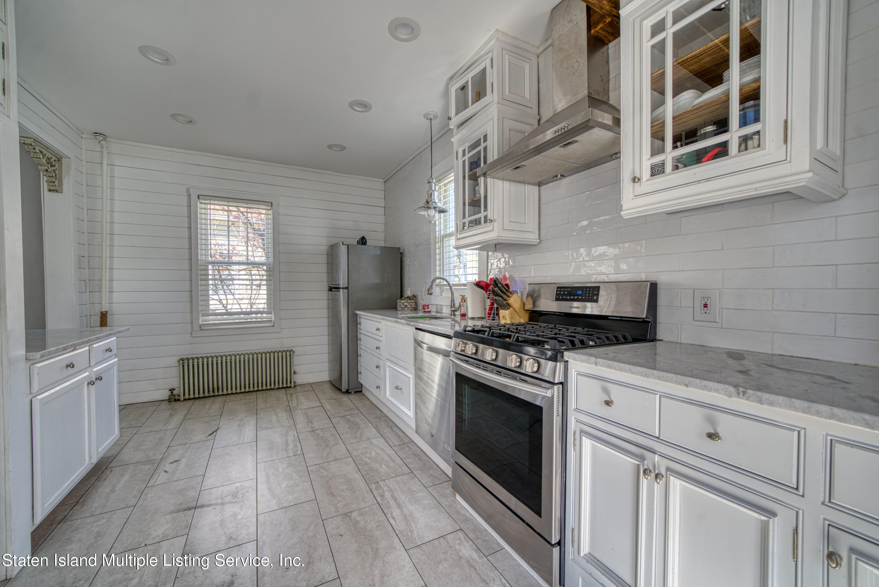 35 Outerbridge Avenue Staten Island, NY 10309 - Photo 15 of 22 Kitchen
