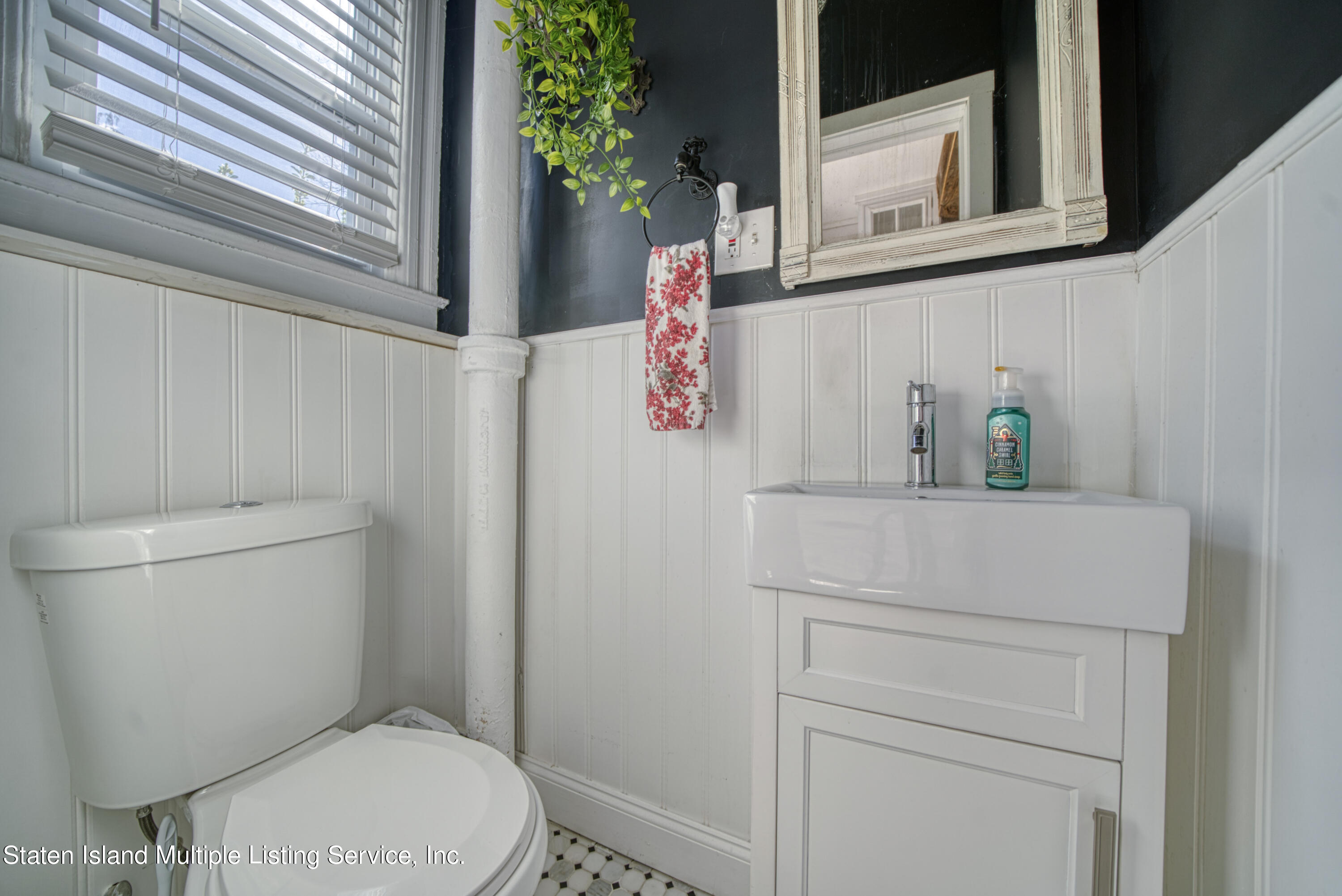 35 Outerbridge Avenue Staten Island, NY 10309 - Photo 16 of 22 Half Bathroom