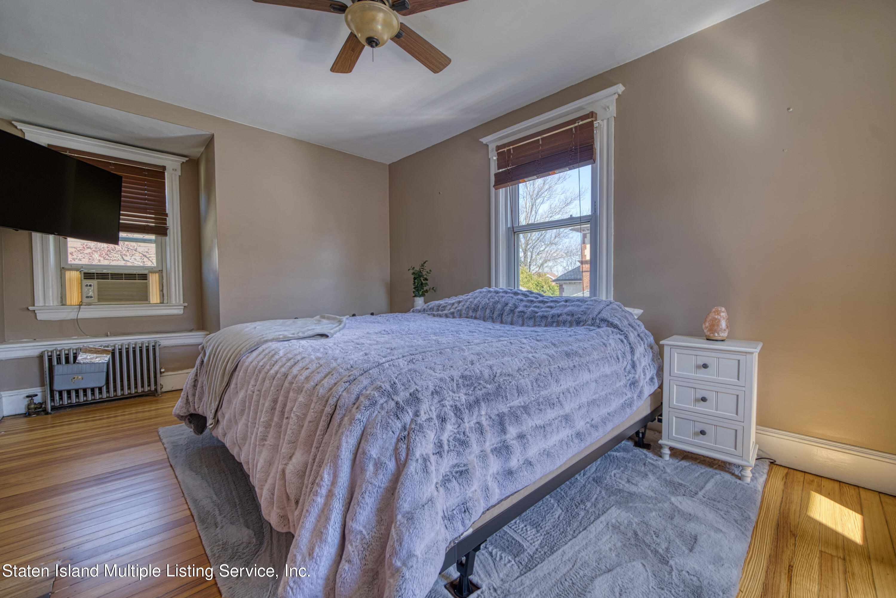 35 Outerbridge Avenue Staten Island, NY 10309 - Photo 17 of 22 Bedroom