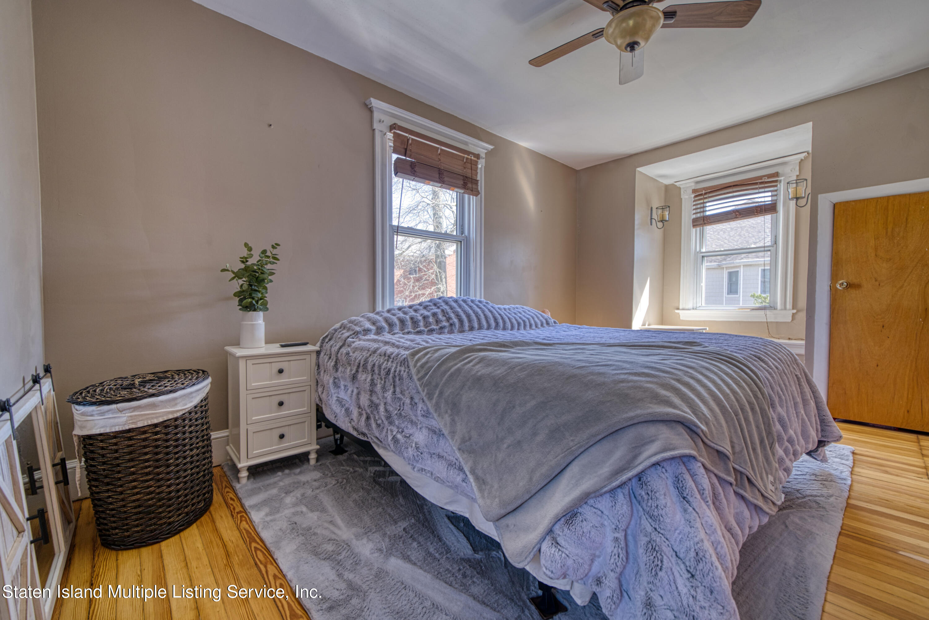 35 Outerbridge Avenue Staten Island, NY 10309 - Photo 18 of 22 Bedroom