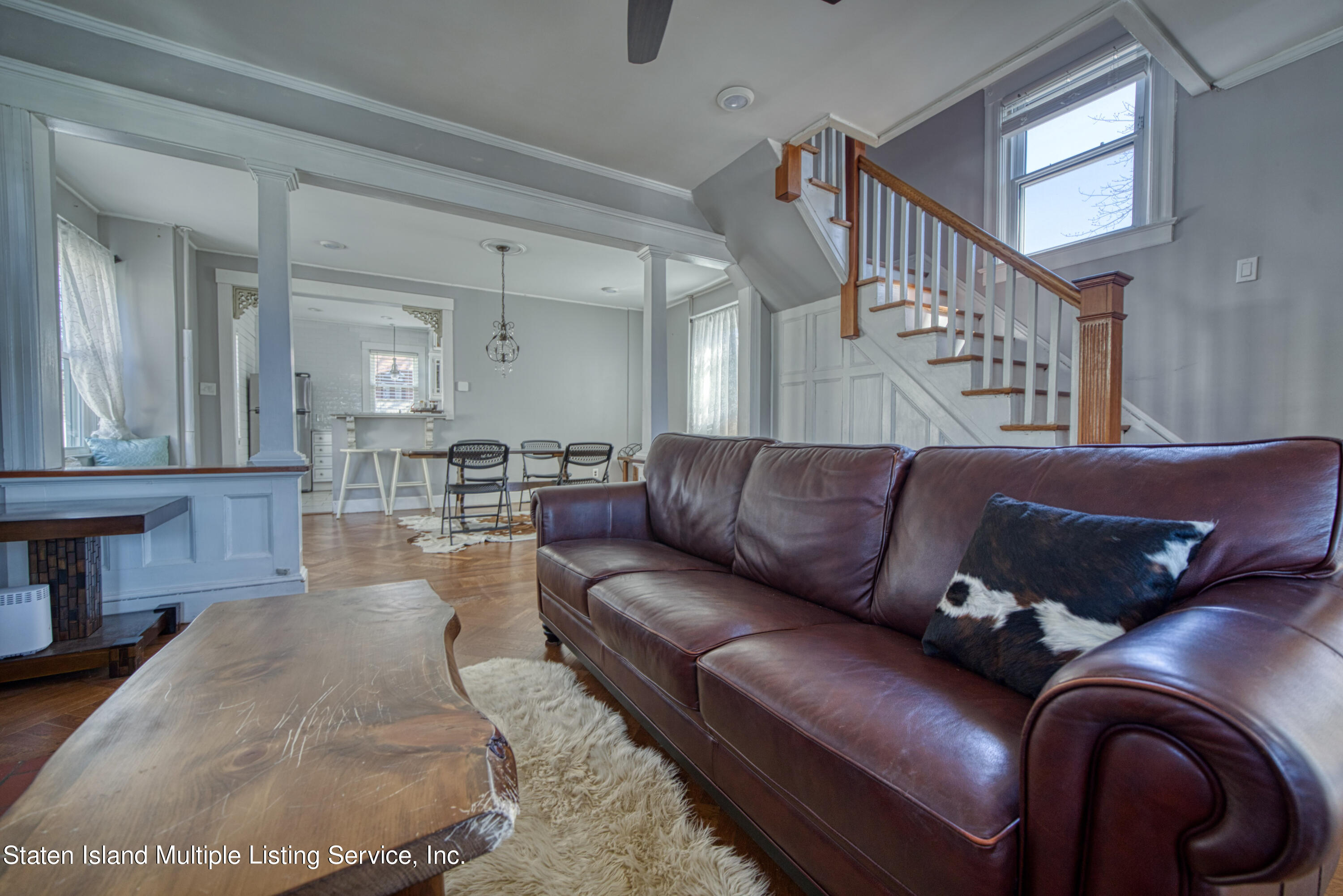 35 Outerbridge Avenue Staten Island, NY 10309 - Photo 6 of 22 Living Room