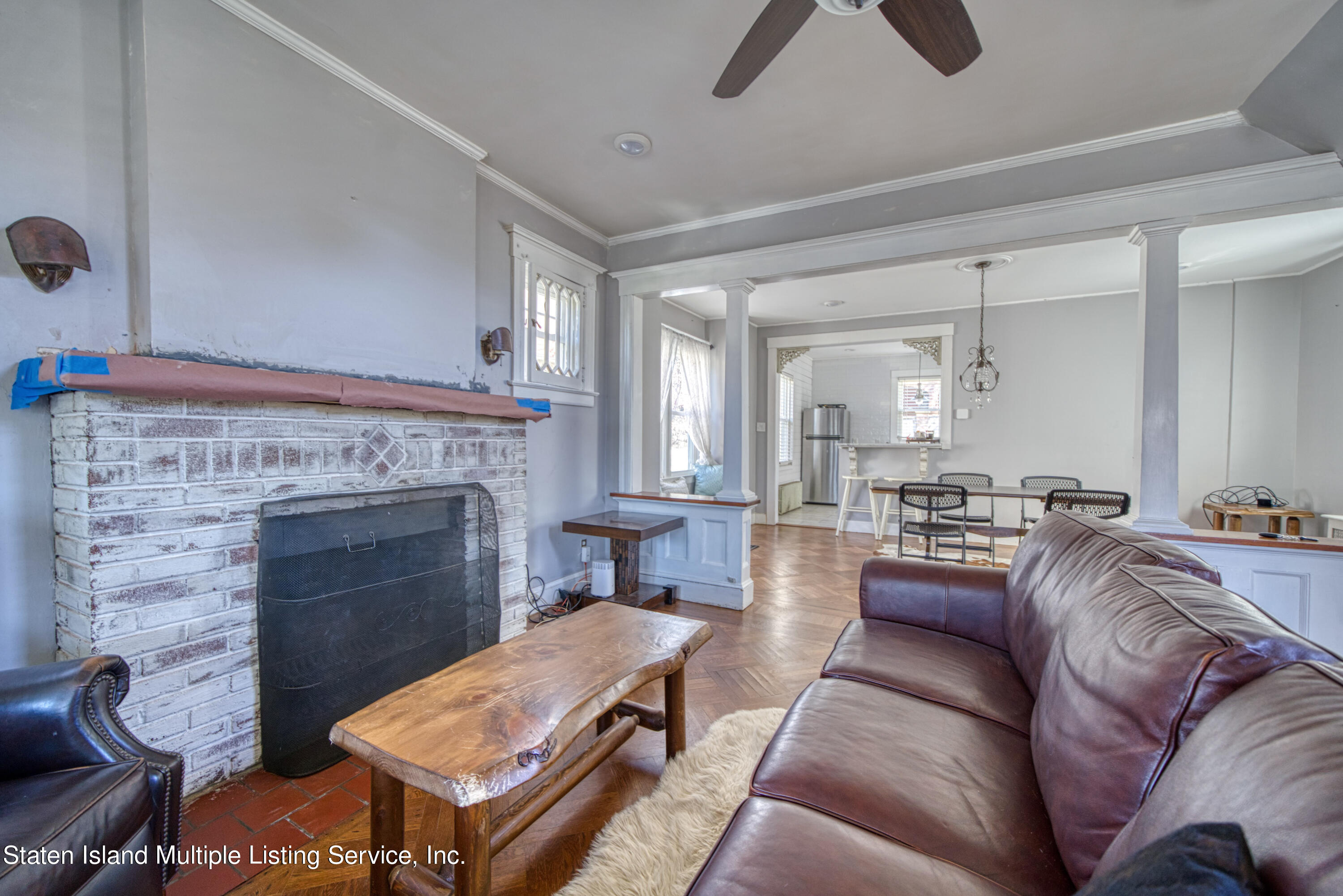 35 Outerbridge Avenue Staten Island, NY 10309 - Photo 7 of 22 Living Room