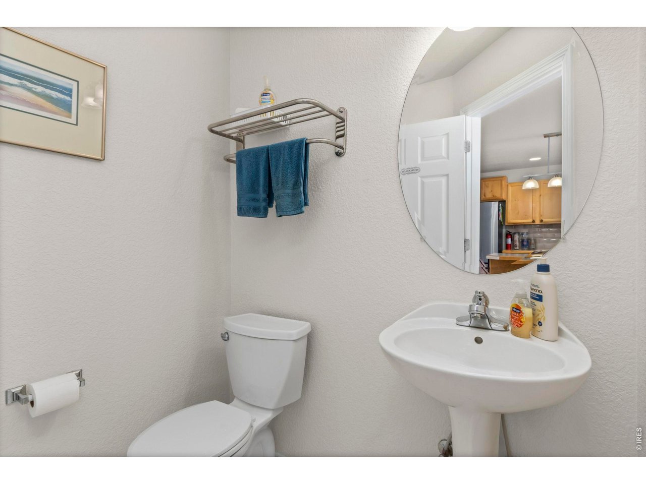 2868 Pleasant Valley Road Fort Collins, CO 80521 - Photo 16 of 30 Half bath on main