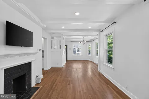 $3,500 | 107 Harvard Avenue, Collingswood, NJ 08108