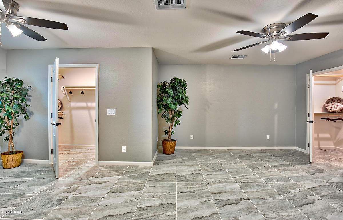 320 East Harwell Road Gilbert, AZ 85234 - Photo 10 of 15 Harwell-5