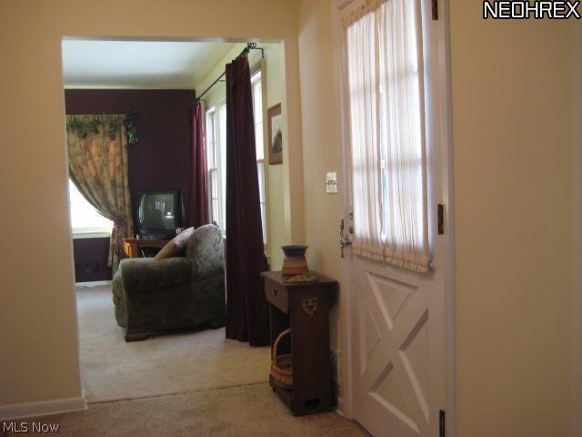 3020 Franks Road Clinton, OH 44216 - Photo 4 of 23 Foyer with closet