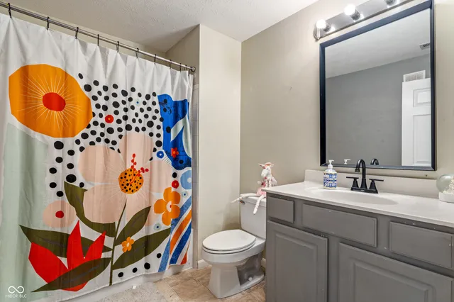 $164,900 | 6516 Emerald Hill Court, Unit 310, Indianapolis, IN 46237