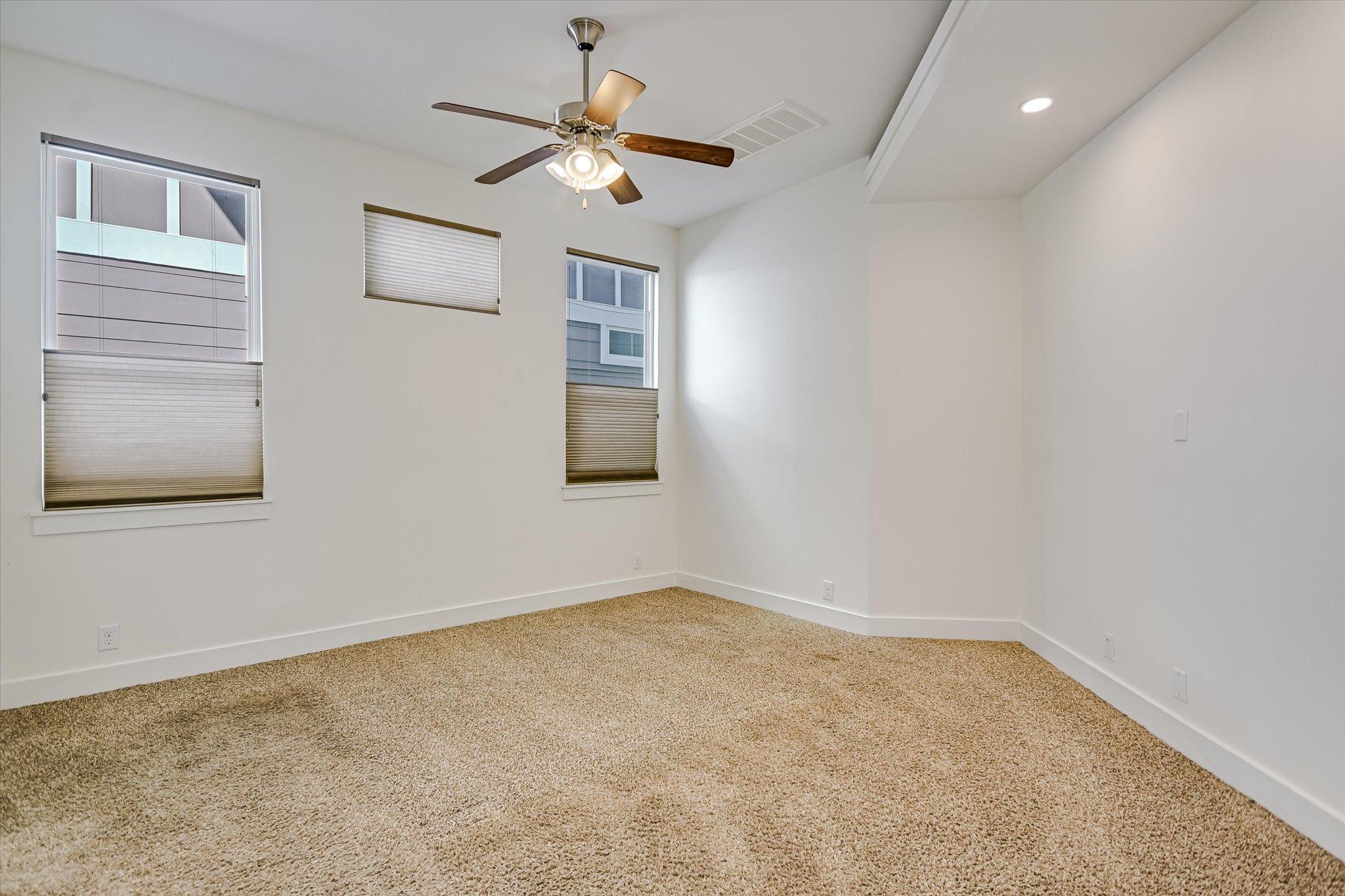 924 Sugaree Avenue Austin, TX 78757 - Photo 11 of 20