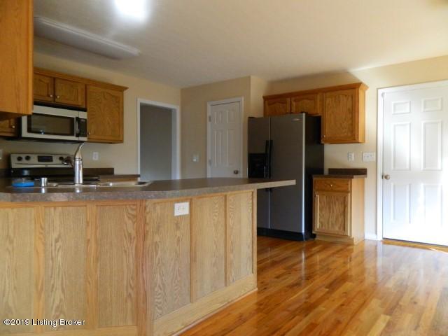 478 Trinity Drive Rineyville, KY 40162 - Photo 13 of 44 DSCN3948