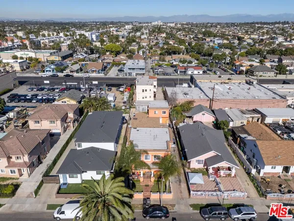 $1,925,000 | 405 East Esther Street, Long Beach, CA 90813