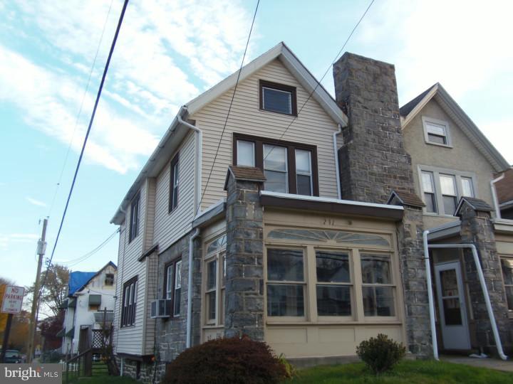 231 Powell Road Springfield, PA 19064 - Photo 1 of 24