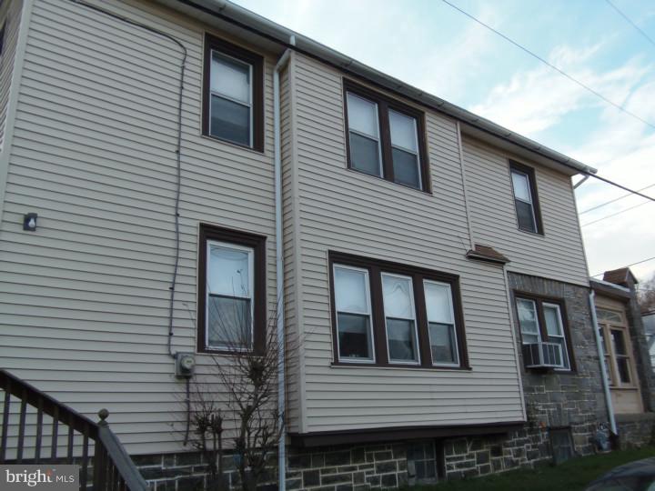 231 Powell Road Springfield, PA 19064 - Photo 4 of 24
