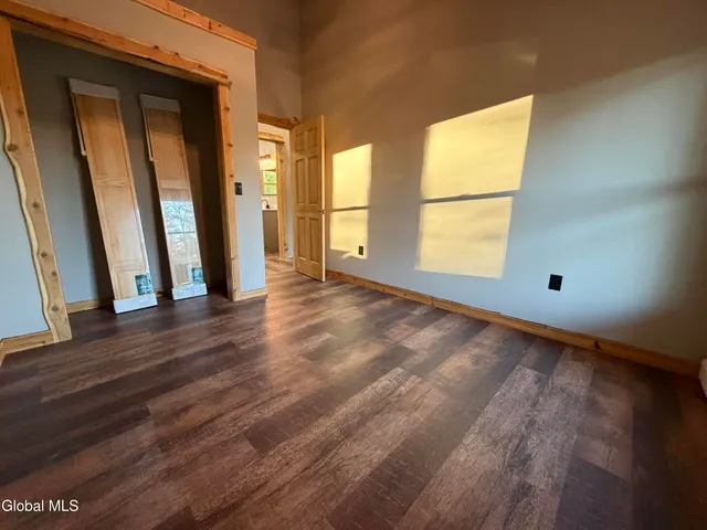 $789,000 | 3325 State Route 8, North Creek, NY 12853