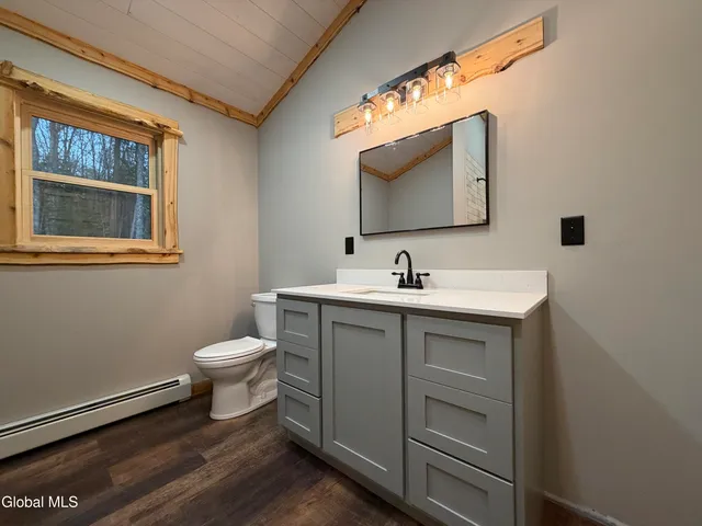 $789,000 | 3325 State Route 8, North Creek, NY 12853