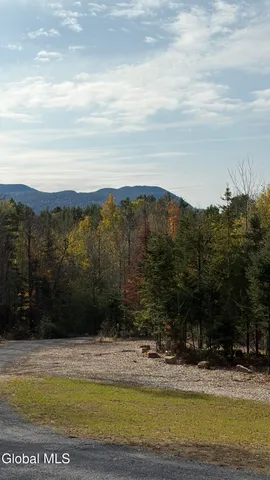 $789,000 | 3325 State Route 8, North Creek, NY 12853