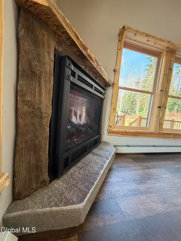 $789,000 | 3325 State Route 8, North Creek, NY 12853