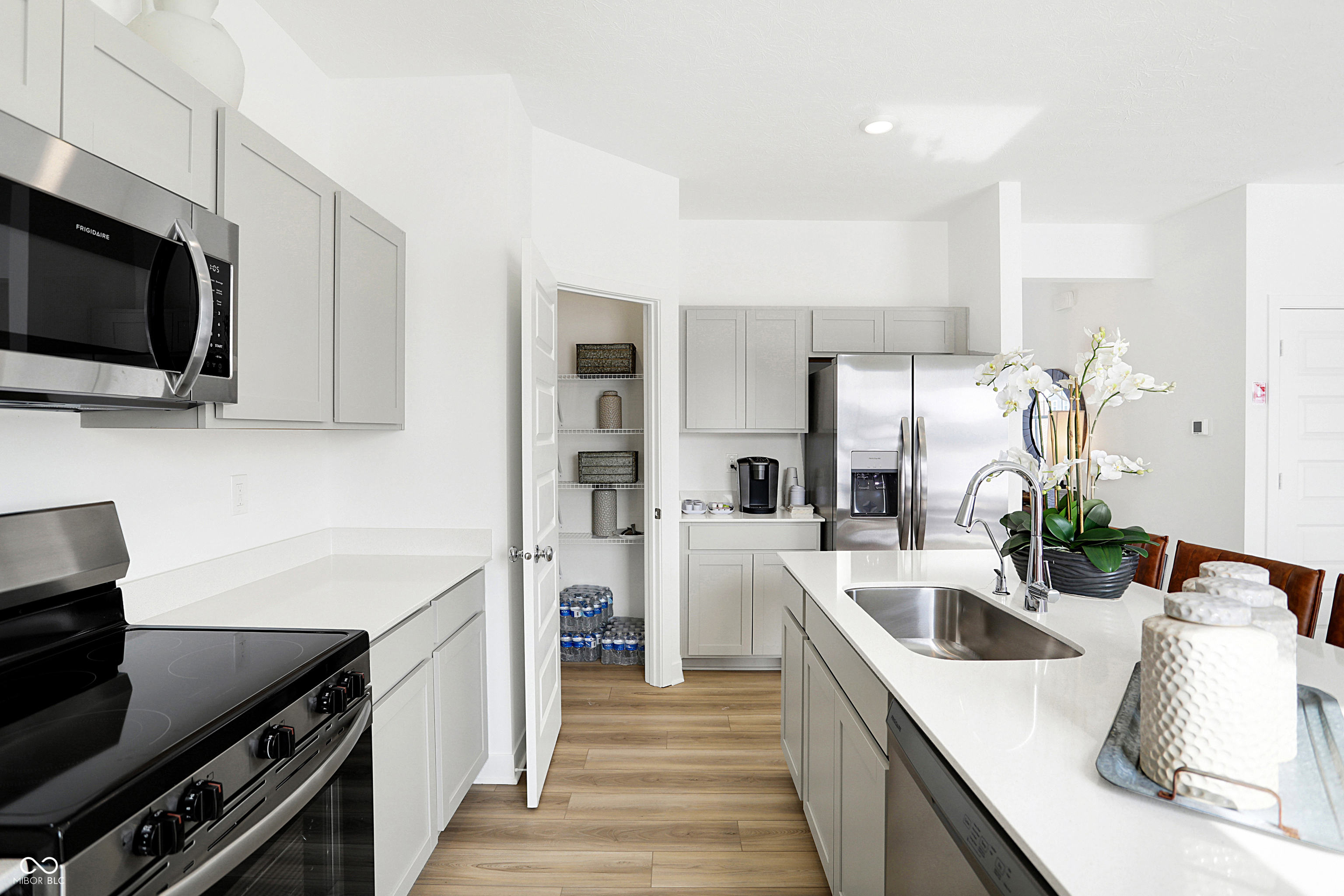 8831 Dingley Road Indianapolis, IN 46113 - Photo 17 of 61