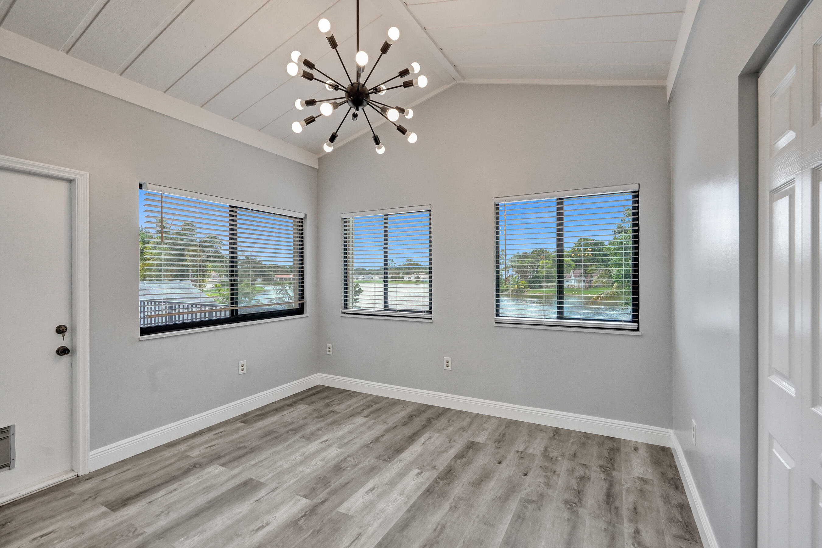 7475 Estrella Circle Boca Raton, FL 33433 - Photo 12 of 32 DSC05911