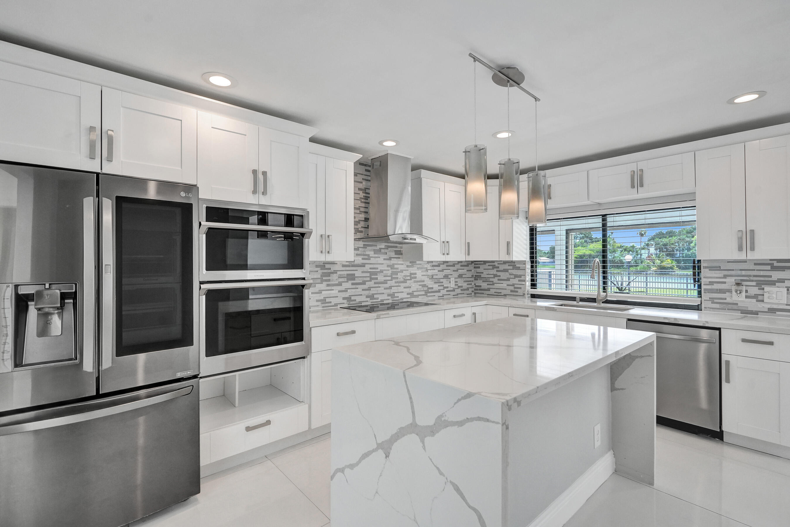 7475 Estrella Circle Boca Raton, FL 33433 - Photo 15 of 32 DSC05761 - Copy