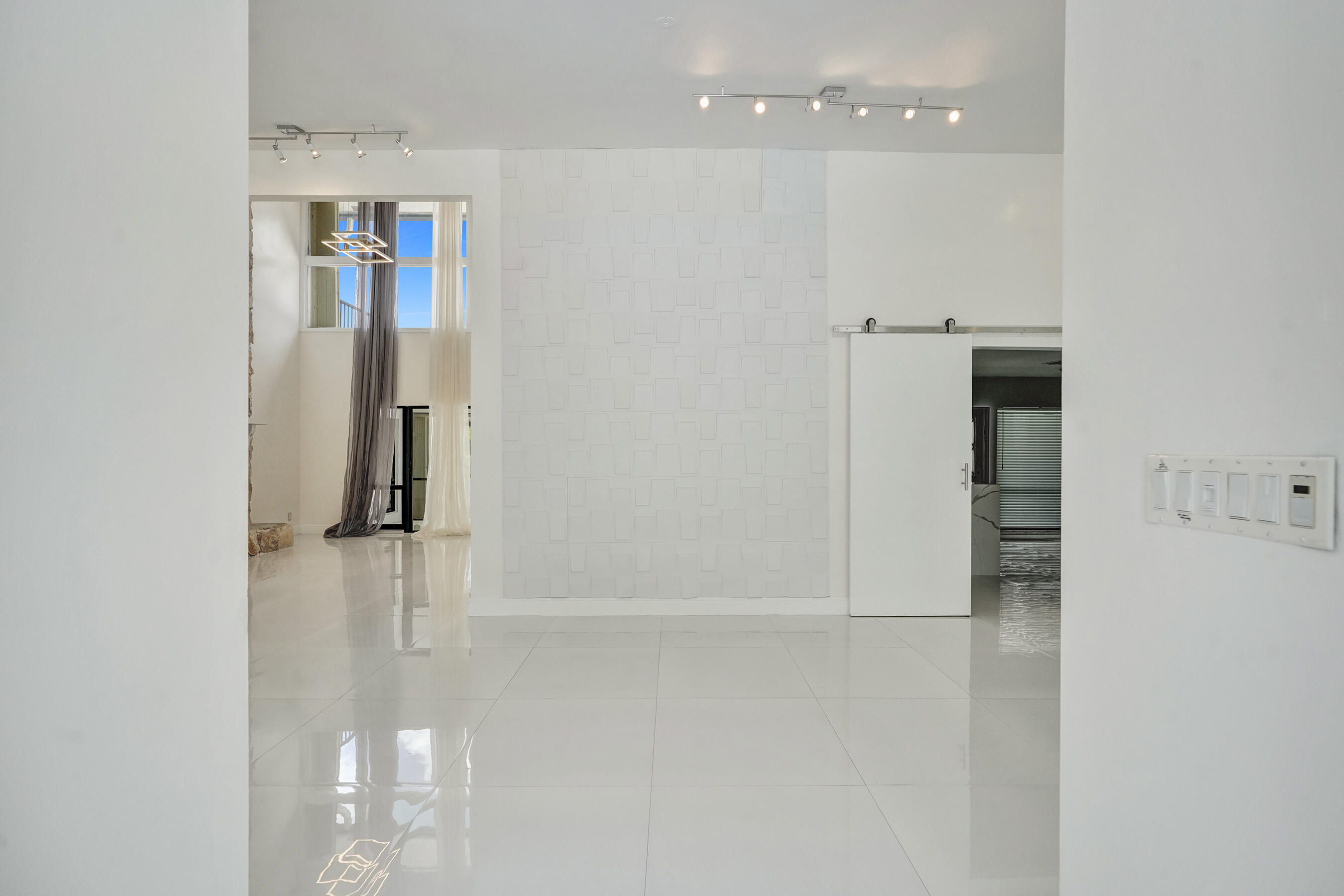 7475 Estrella Circle Boca Raton, FL 33433 - Photo 28 of 32 DSC05569